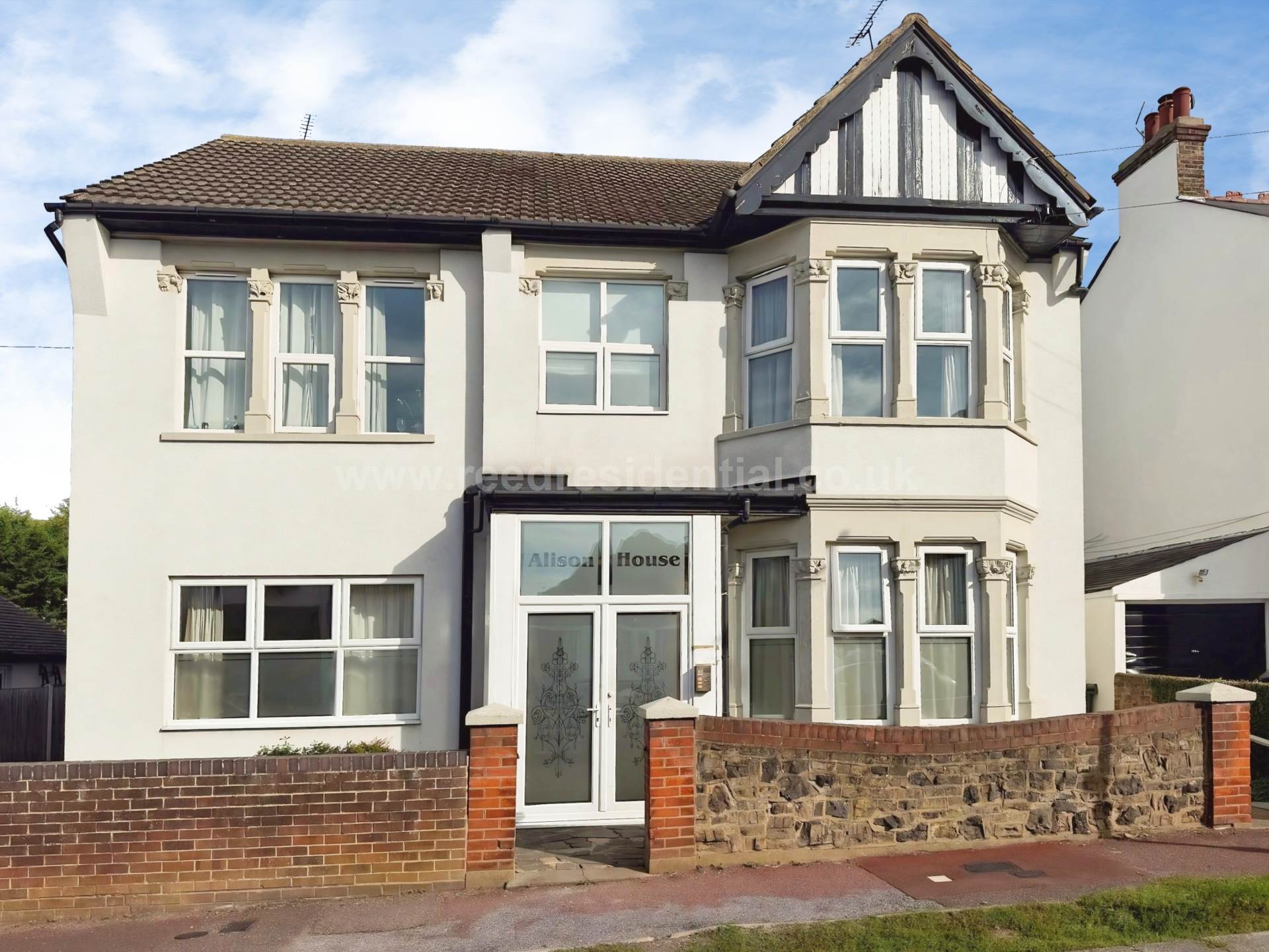 Sandown Avenue, Westcliff On Sea, Image 1