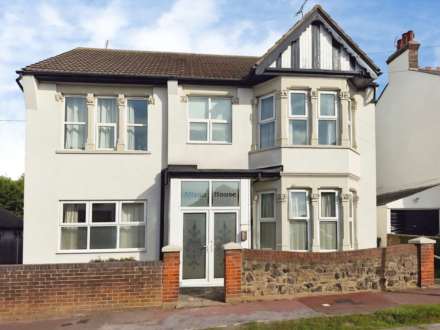 Sandown Avenue, Westcliff On Sea, Image 1