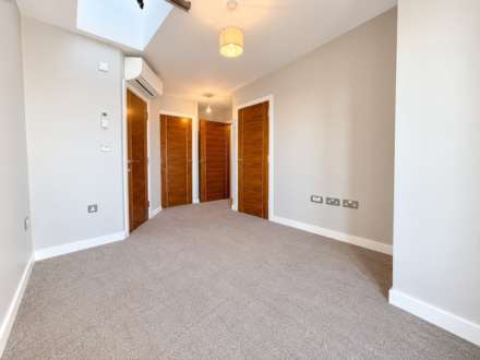 Leigh Road, Leigh On Sea, Image 11