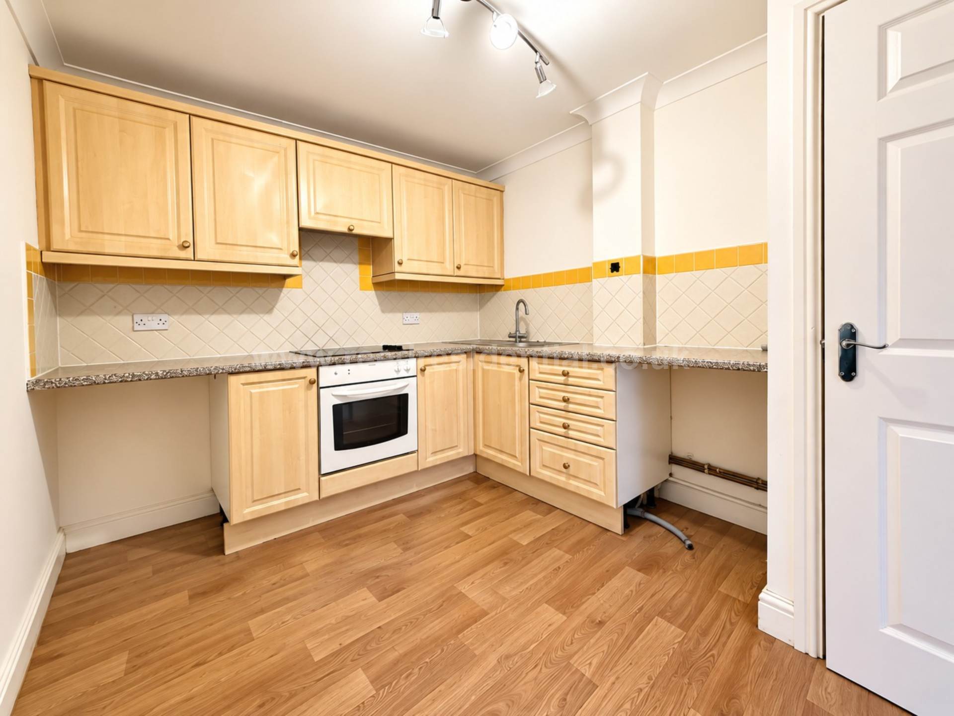 London Road, Westcliff On Sea, Image 6