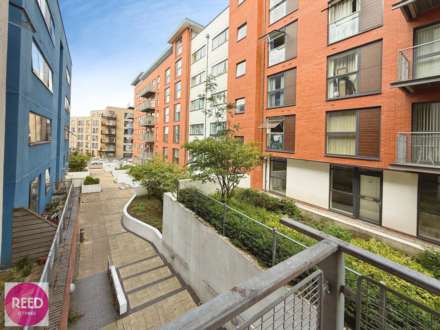 2 Bedroom Apartment, Ryland Street, Warwickshire