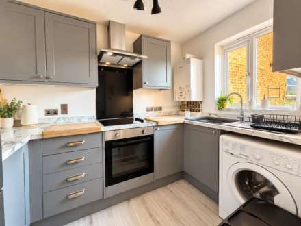 Tony Webb Close, Colchester, Image 4