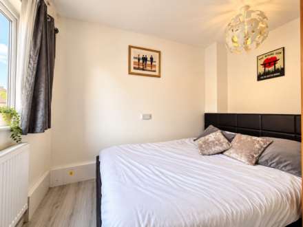 Tony Webb Close, Colchester, Image 7