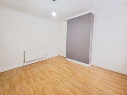 Cotswold Road, Westcliff on Sea, Image 7