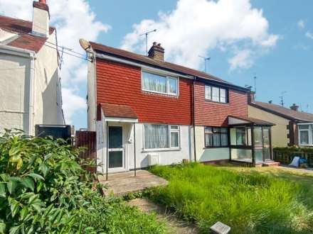 2 Bedroom House, Feeches Road, Southend