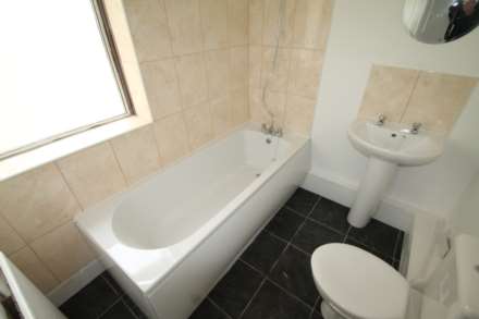 Feeches Road, Southend, Image 8