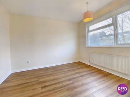 Alton Gardens, Southend On Sea, Image 4