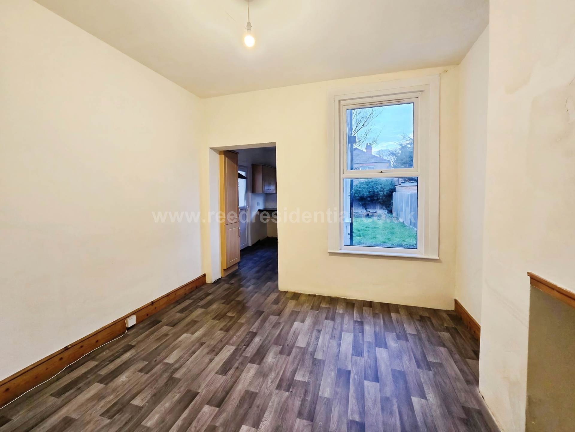 Silverdale Ave, Westcliff On Sea, Image 5