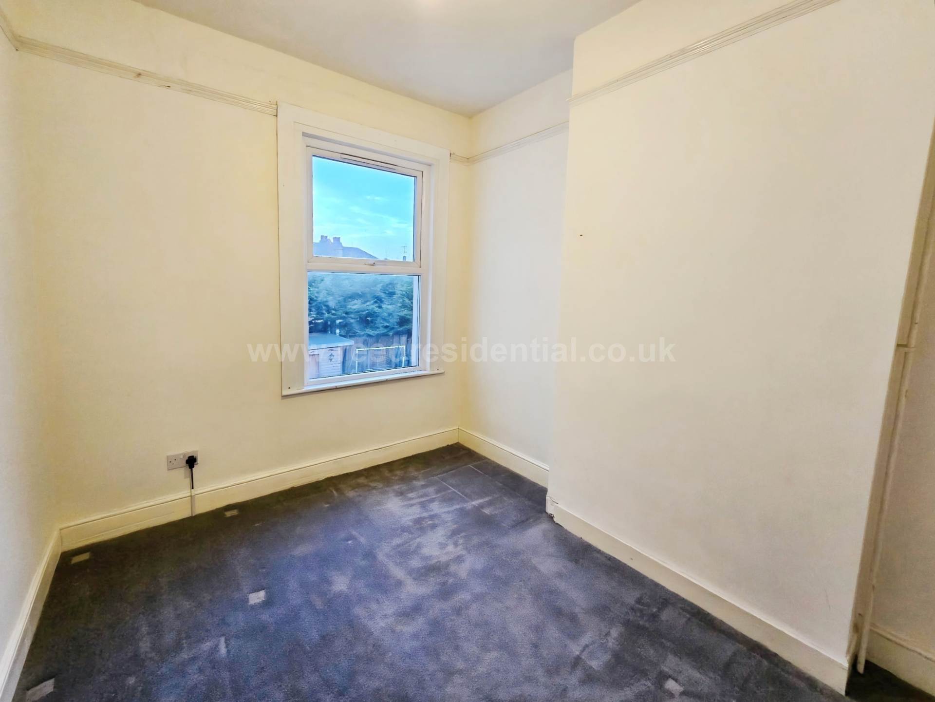 Silverdale Ave, Westcliff On Sea, Image 8