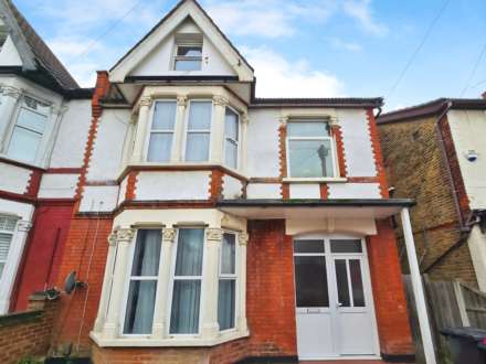 Silverdale Ave, Westcliff On Sea, Image 1