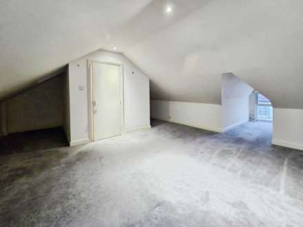 Silverdale Ave, Westcliff On Sea, Image 9