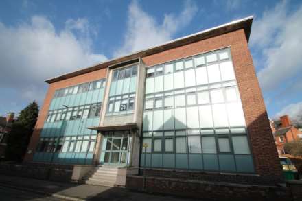 4 Bedroom Apartment, Arthur Avenue, Nottingham
