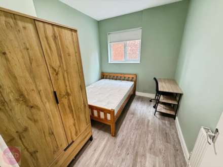 Derby Road, Nottingham, Image 16
