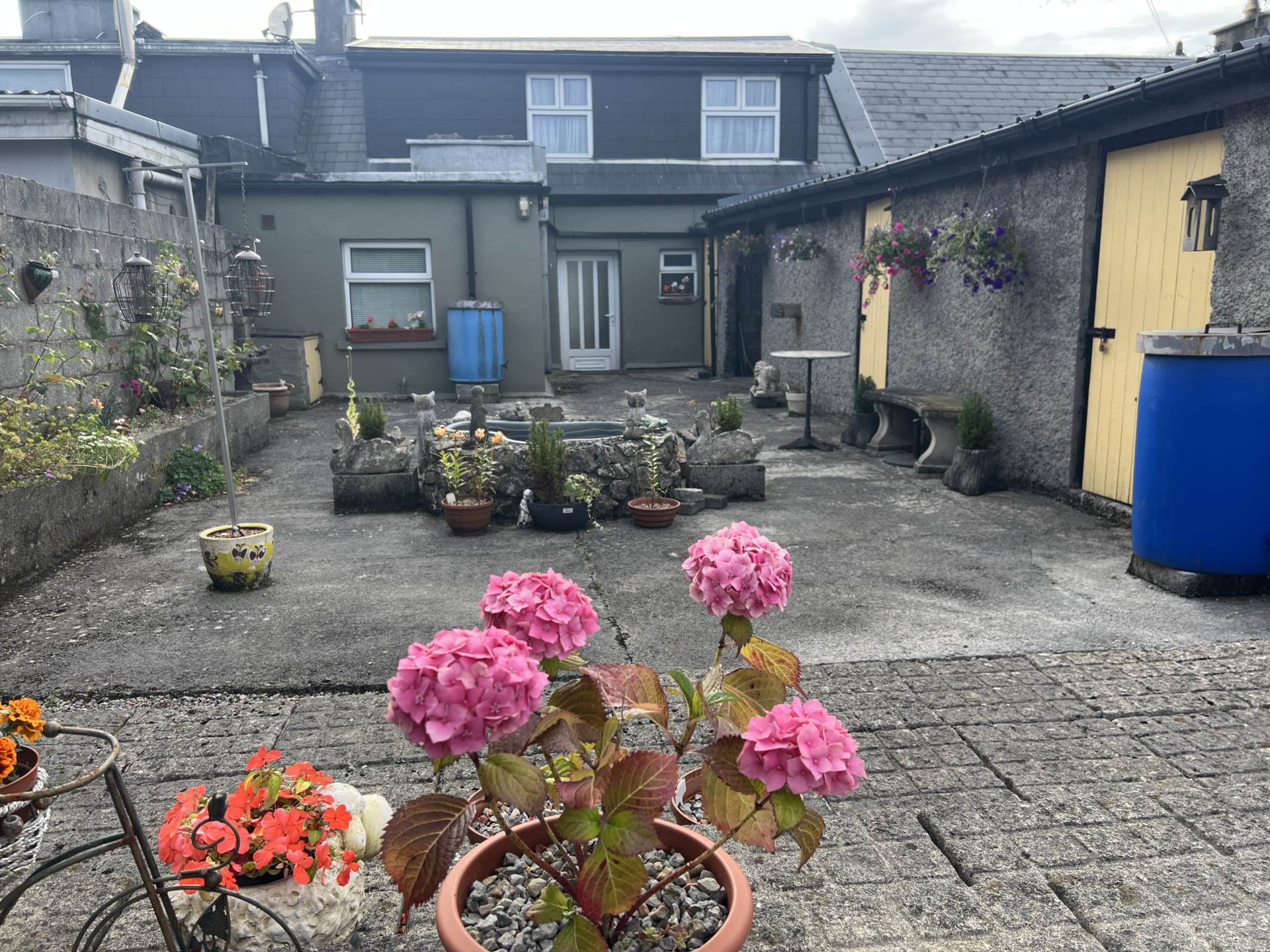 William Street, Askeaton, V94 K6AH  William Street, Askeaton, V94 K6AH