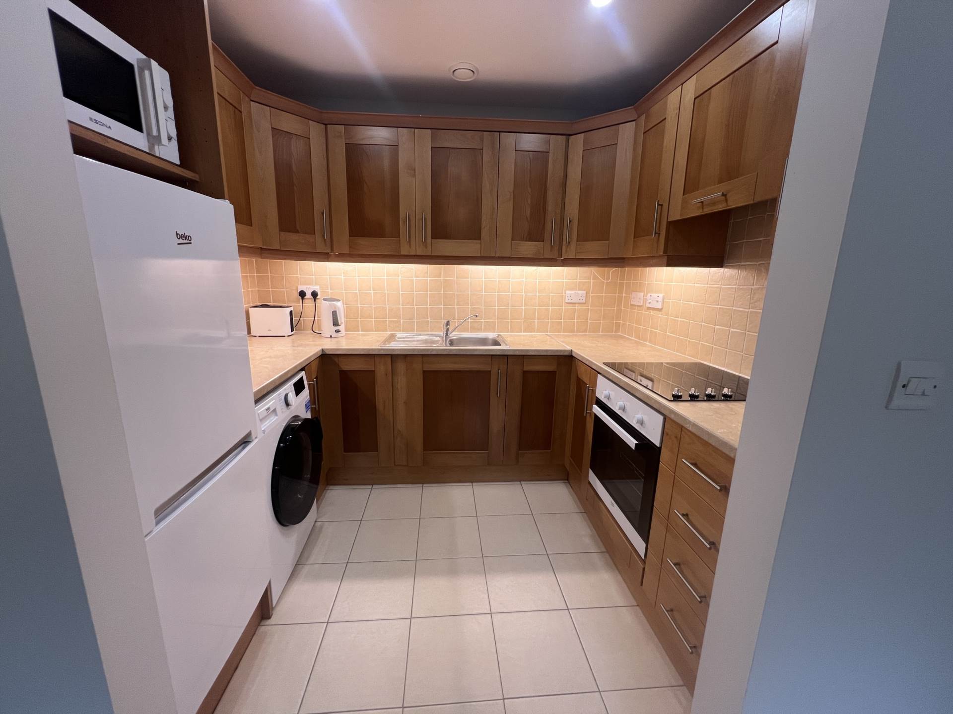 Mill Falls, South Quay, V42 XF65 Mill Falls, South Quay, V42 XF65