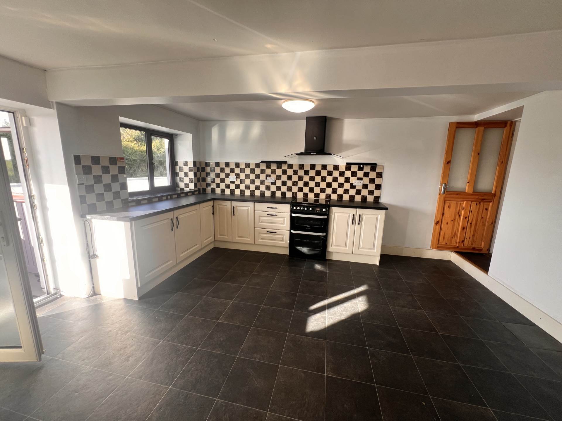 Glenastar, Ardagh, V42 NX62  Glenastar, Ardagh, V42 NX62