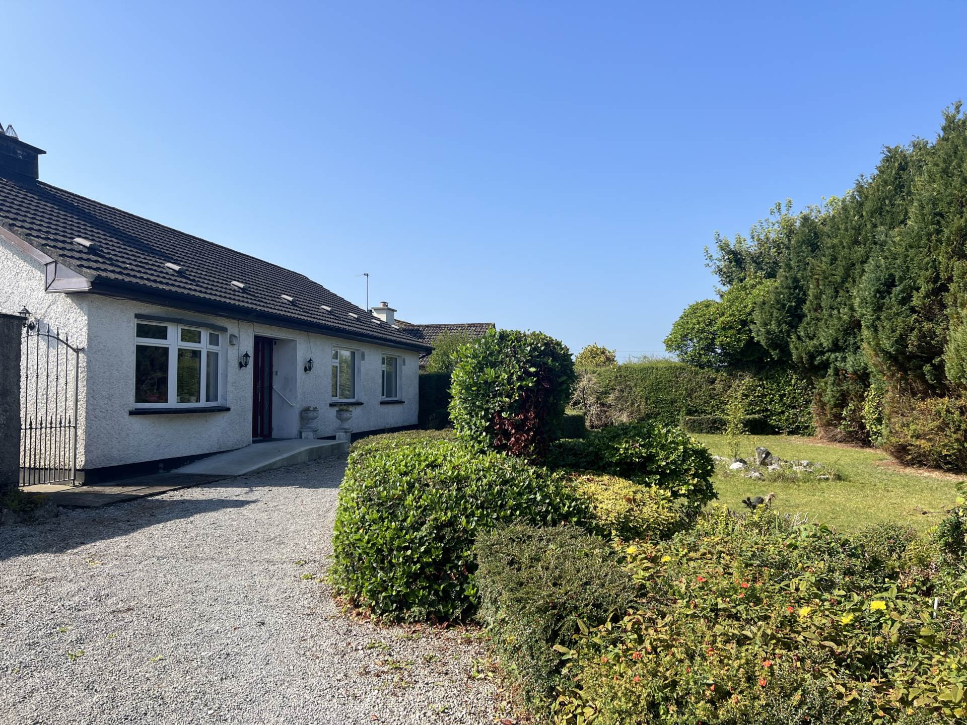 Holycross, Rathkeale, V94 KXE9 Holycross, Rathkeale, V94 KXE9