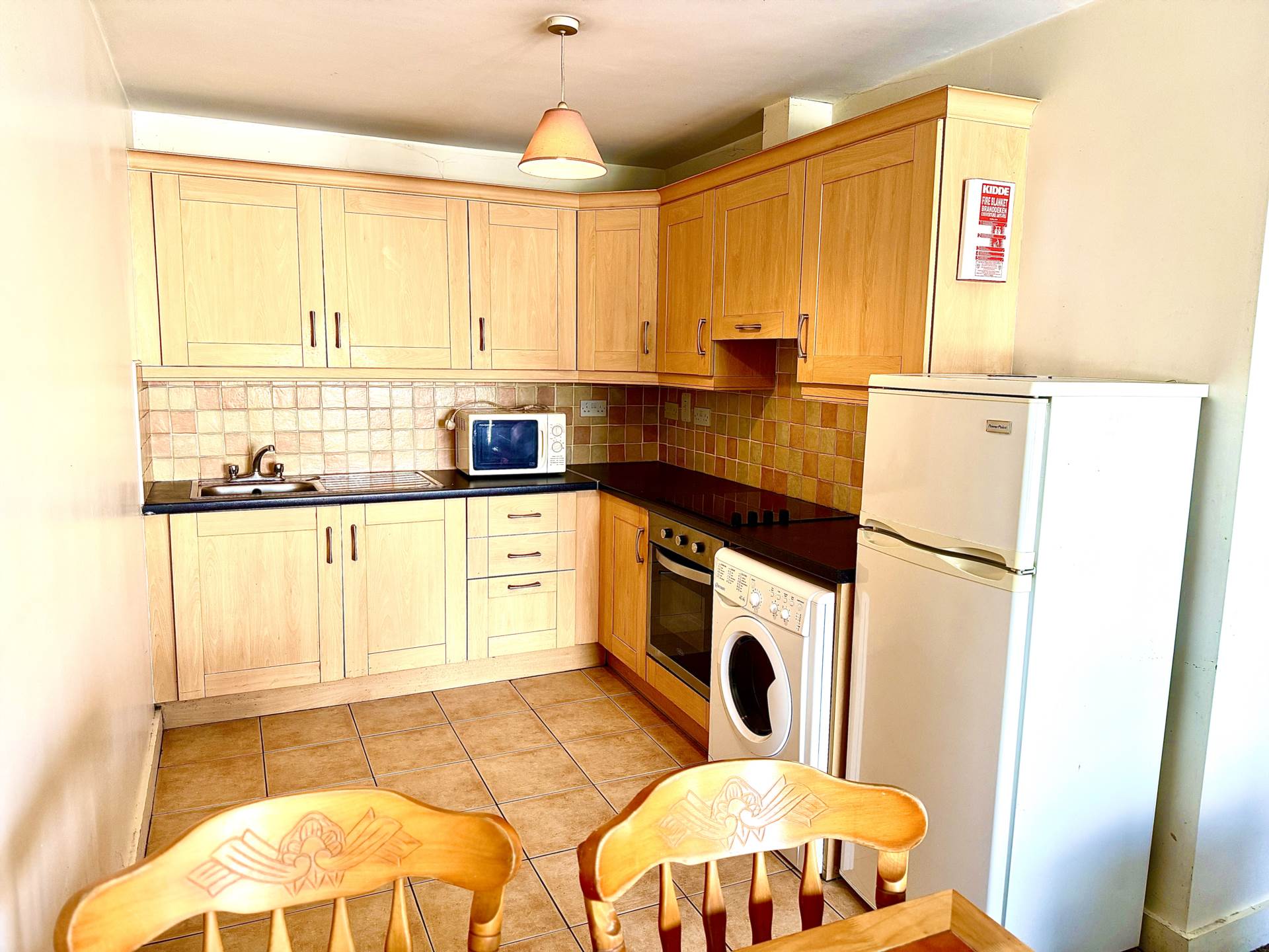 6 Rice` s Corner, High Road, Limerick, V94 C446  6 Rice` s Corner, High Road, Limerick, V94 C446