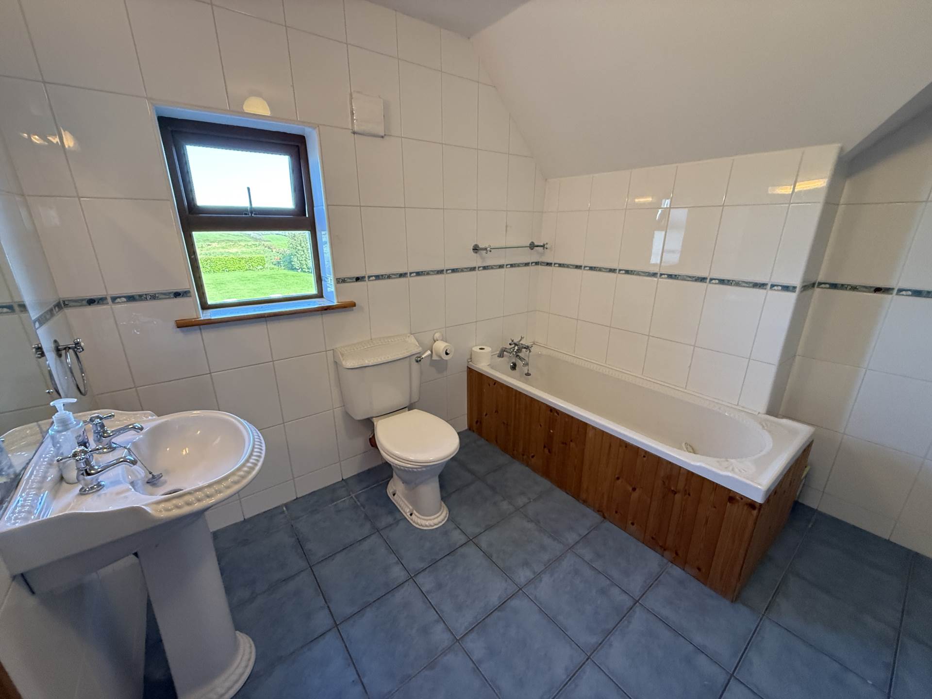 Knockboheen, Ardagh, Co Limerick, V42 KR72, V42 KR72  Knockboheen, Ardagh, Co Limerick, V42 KR72, V42 KR72