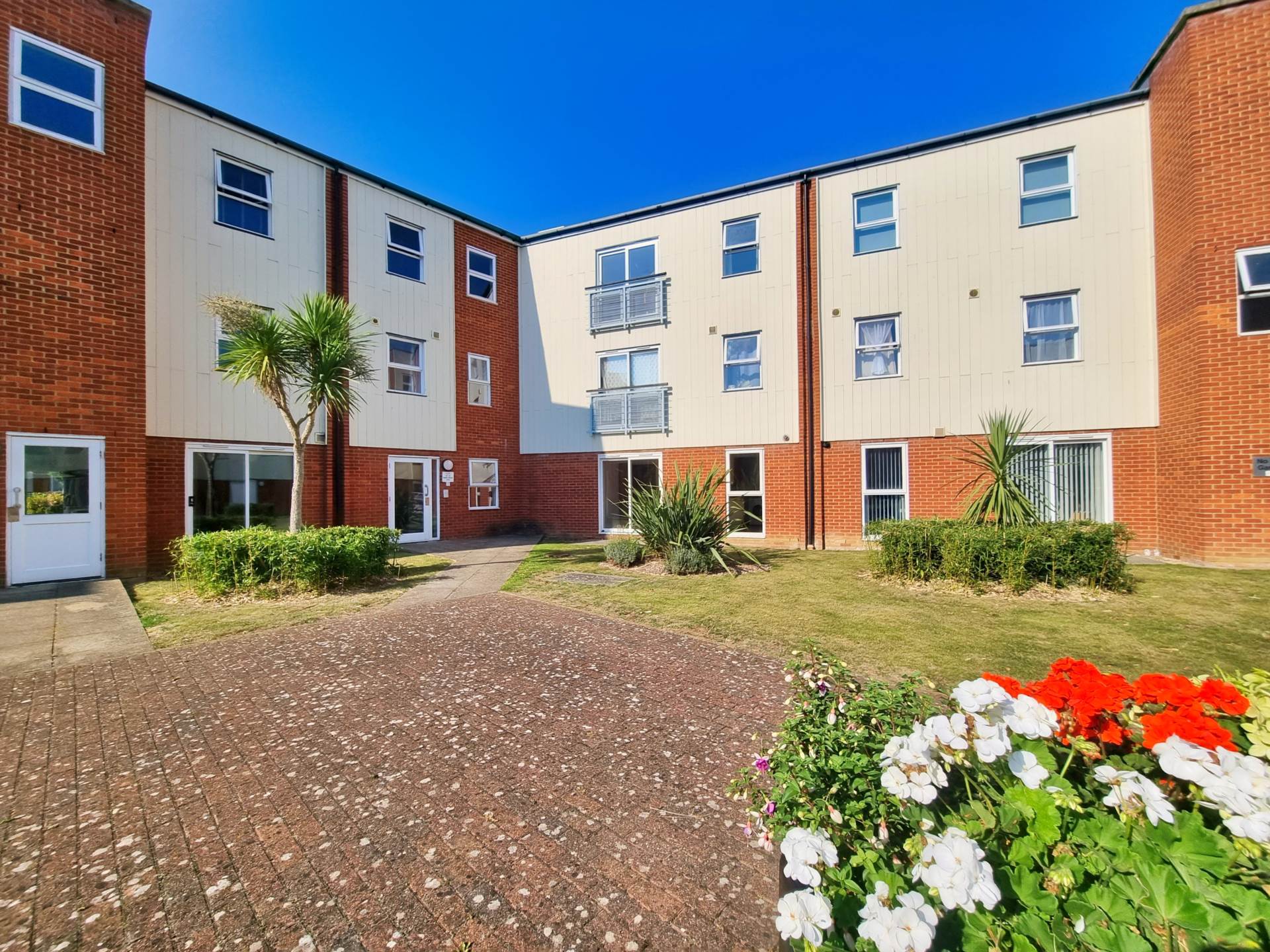 Compair Crescent, Ipswich, Image 1