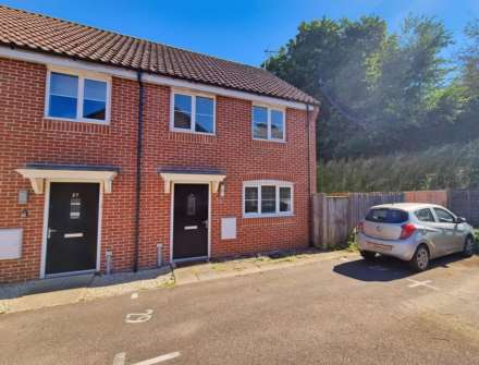 3 Bedroom End Terrace, Swallows Close, Hollesley