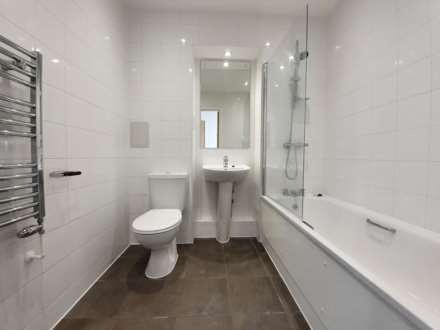 Eclipse Court, Stoke Quay, Image 12