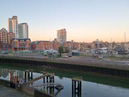 Zephyr Court, Stoke Quay, Image 9
