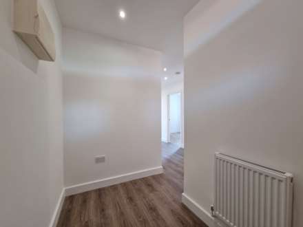 Eclipse Court, Stoke Quay, Image 14