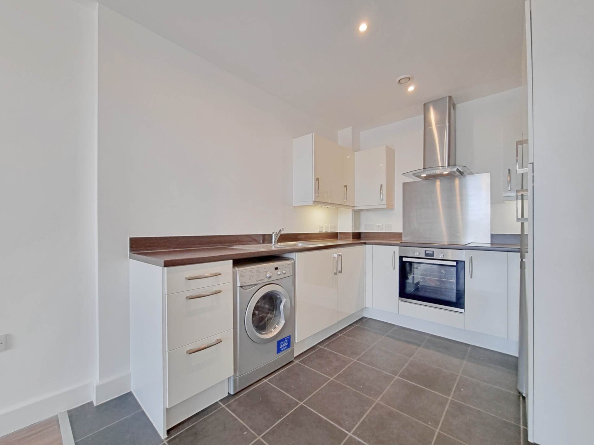 Eclipse Court, Stoke Quay, Image 9