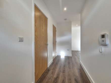 Zephyr Court, Stoke Quay, Image 12