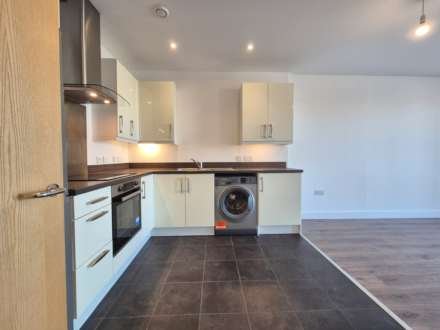 Zephyr Court, Stoke Quay, Image 3