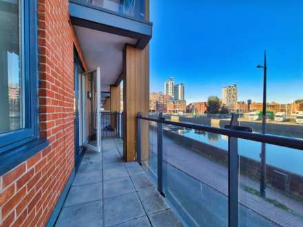 Zephyr Court, Stoke Quay, Image 6