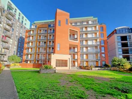 Zephyr Court, Stoke Quay, Image 14