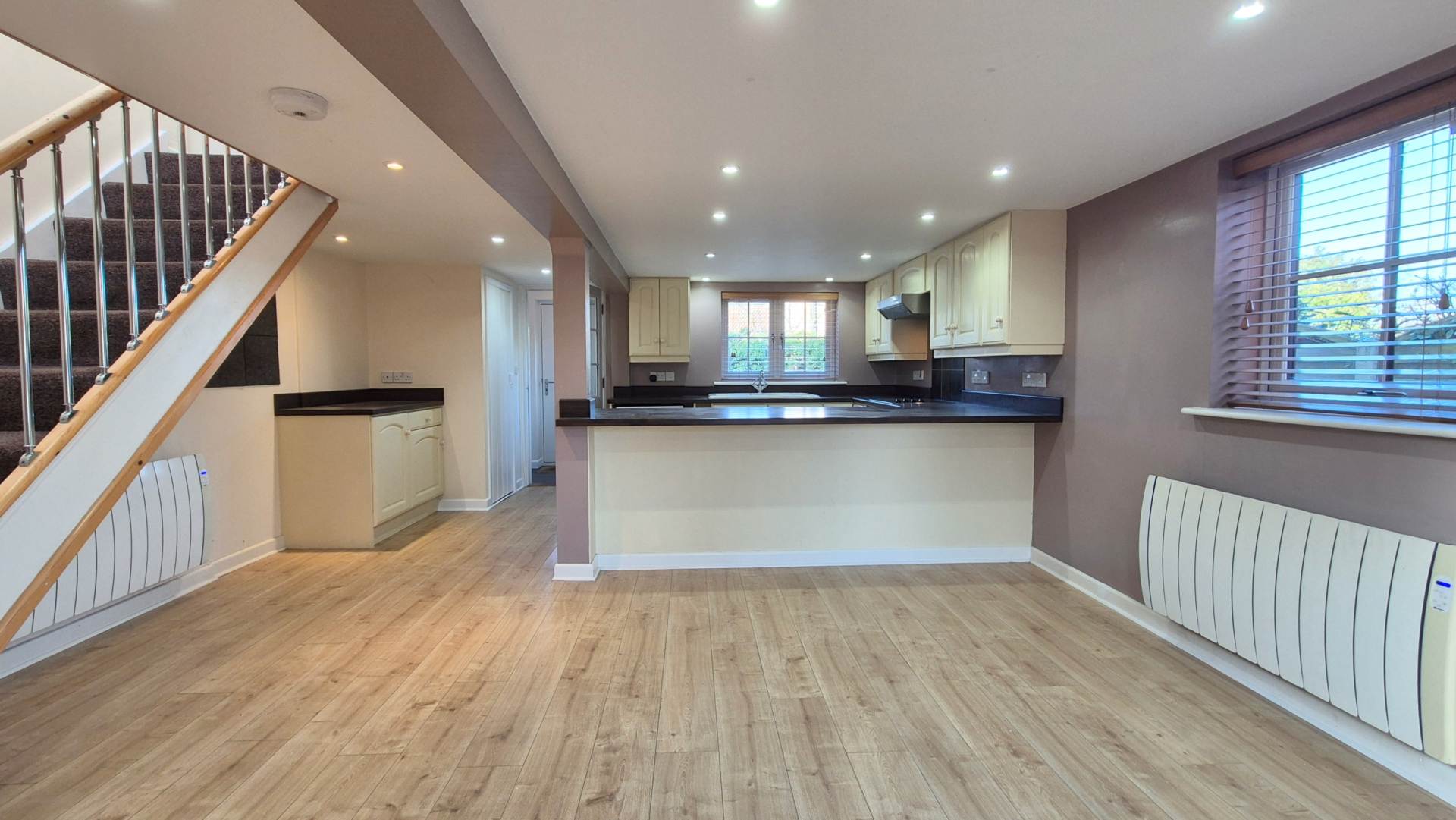 Ipswich Road, Newbourne, Image 2