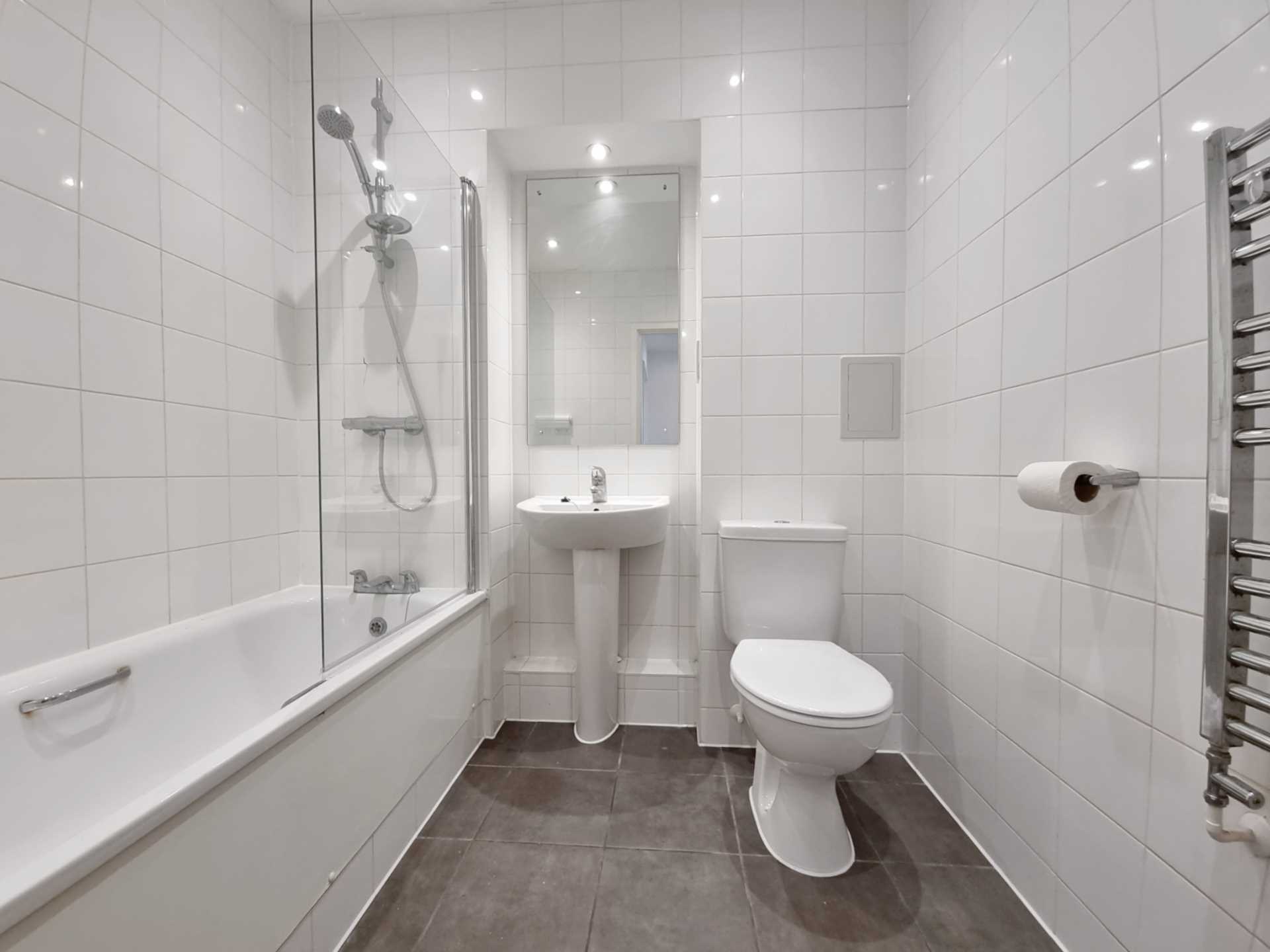 Zephyr Court, Stoke Quay, Image 10