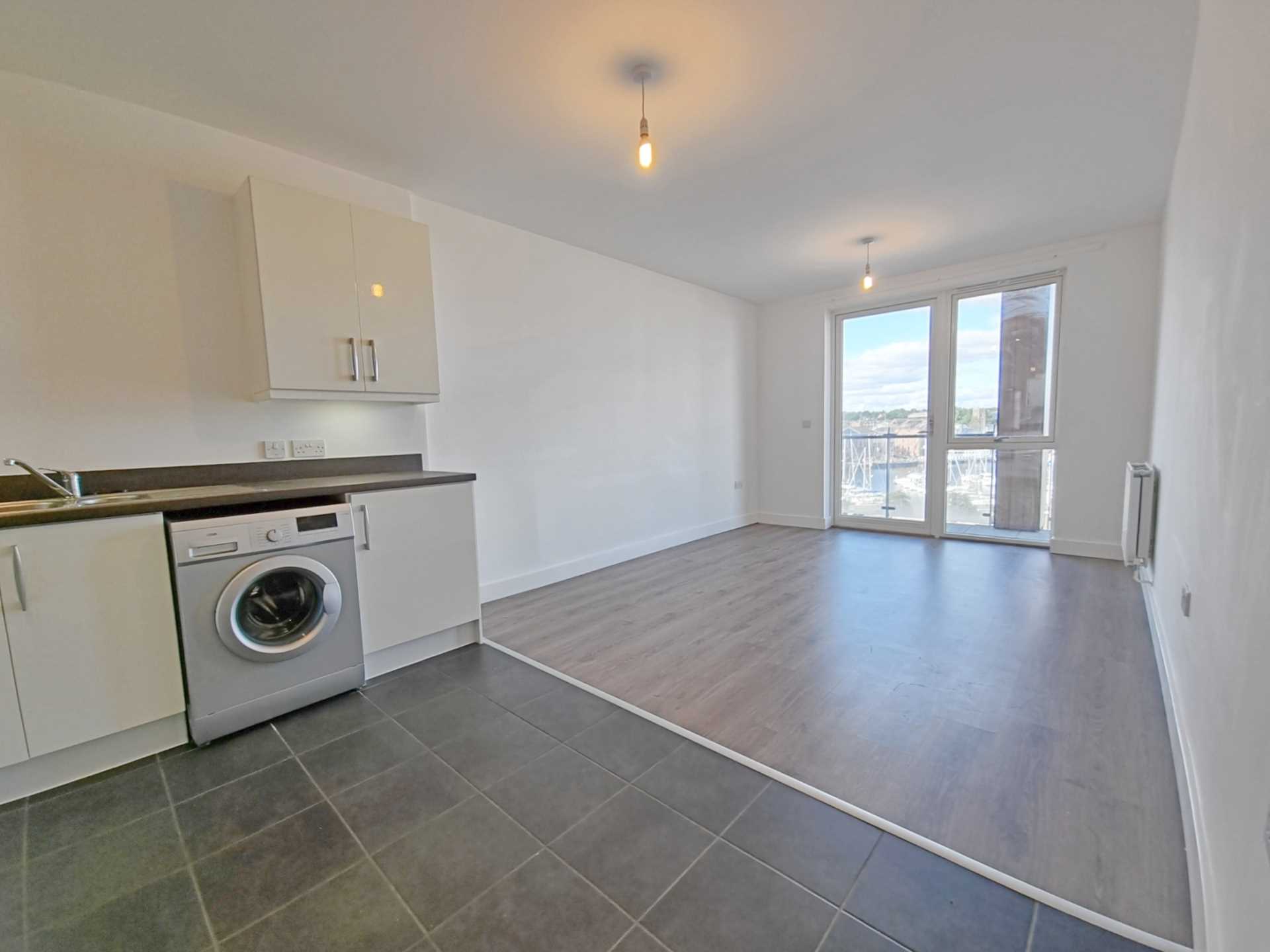 Zephyr Court, Stoke Quay, Image 6