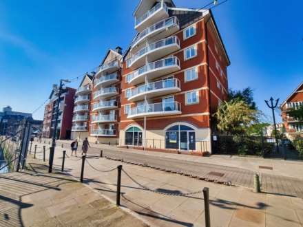 Neptune Square, Ipswich, Image 2