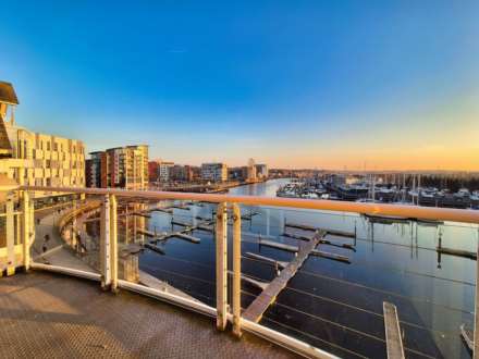 Neptune Square, Ipswich, Image 23