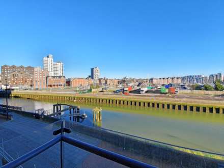 Zephyr Court, Image 1