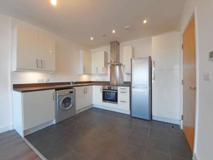 Zephyr Court, Image 3