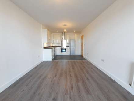 Zephyr Court, Image 4