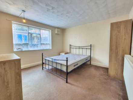 Cauldwell Hall, Cauldwell Avenue, Image 3
