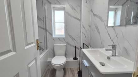 Forester Close, Pinewood, Image 11