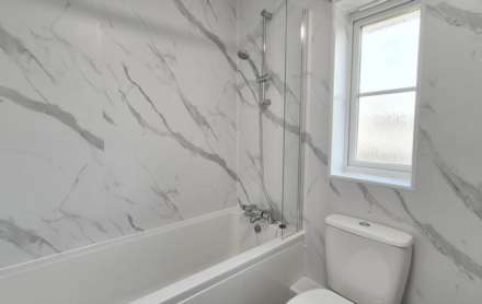 Forester Close, Pinewood, Image 12