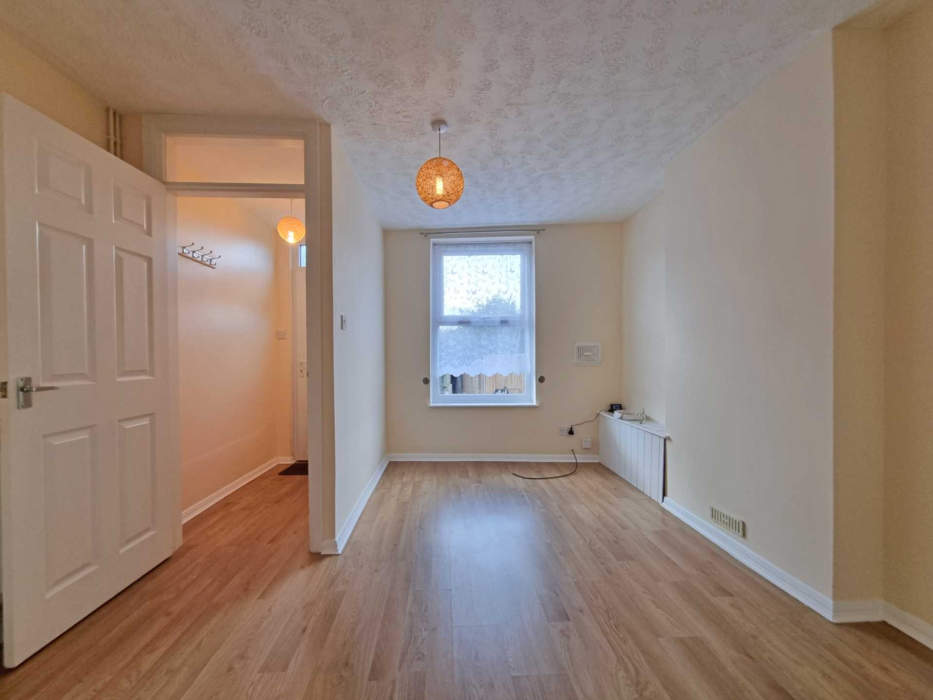 Finchley Road, Image 5