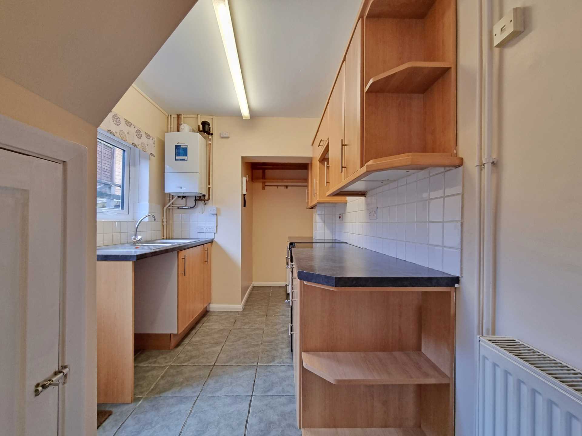 Finchley Road, Image 7
