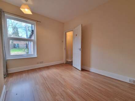 Finchley Road, Image 13