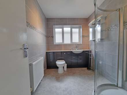 Westerfield Road, Ipswich, Image 7