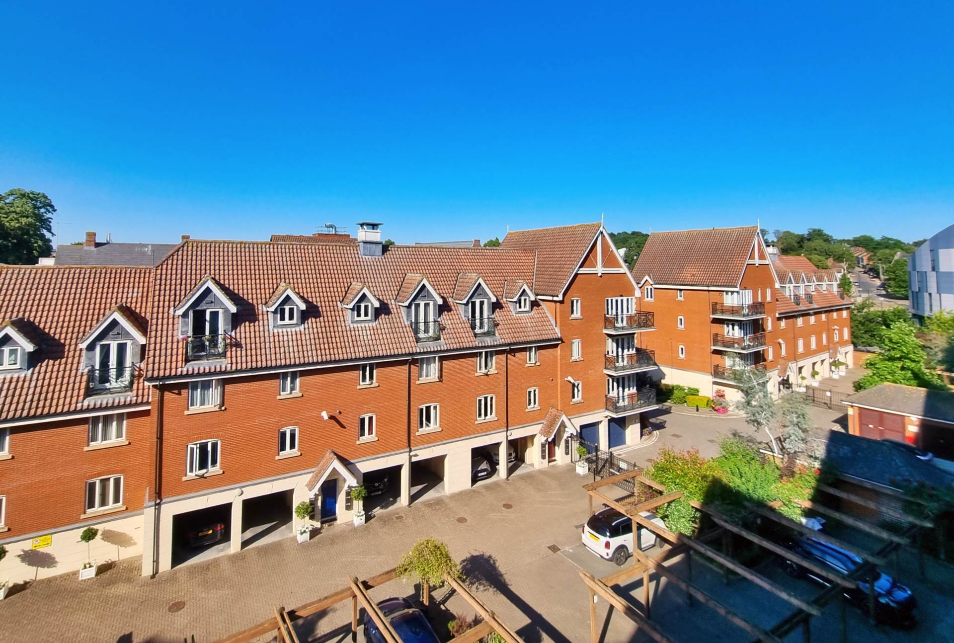 Neptune Square, Ipswich, Image 16