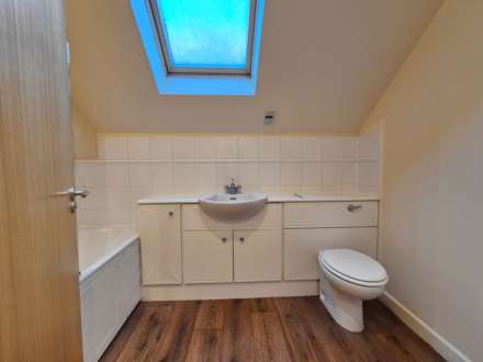 Neptune Square, Ipswich, Image 24